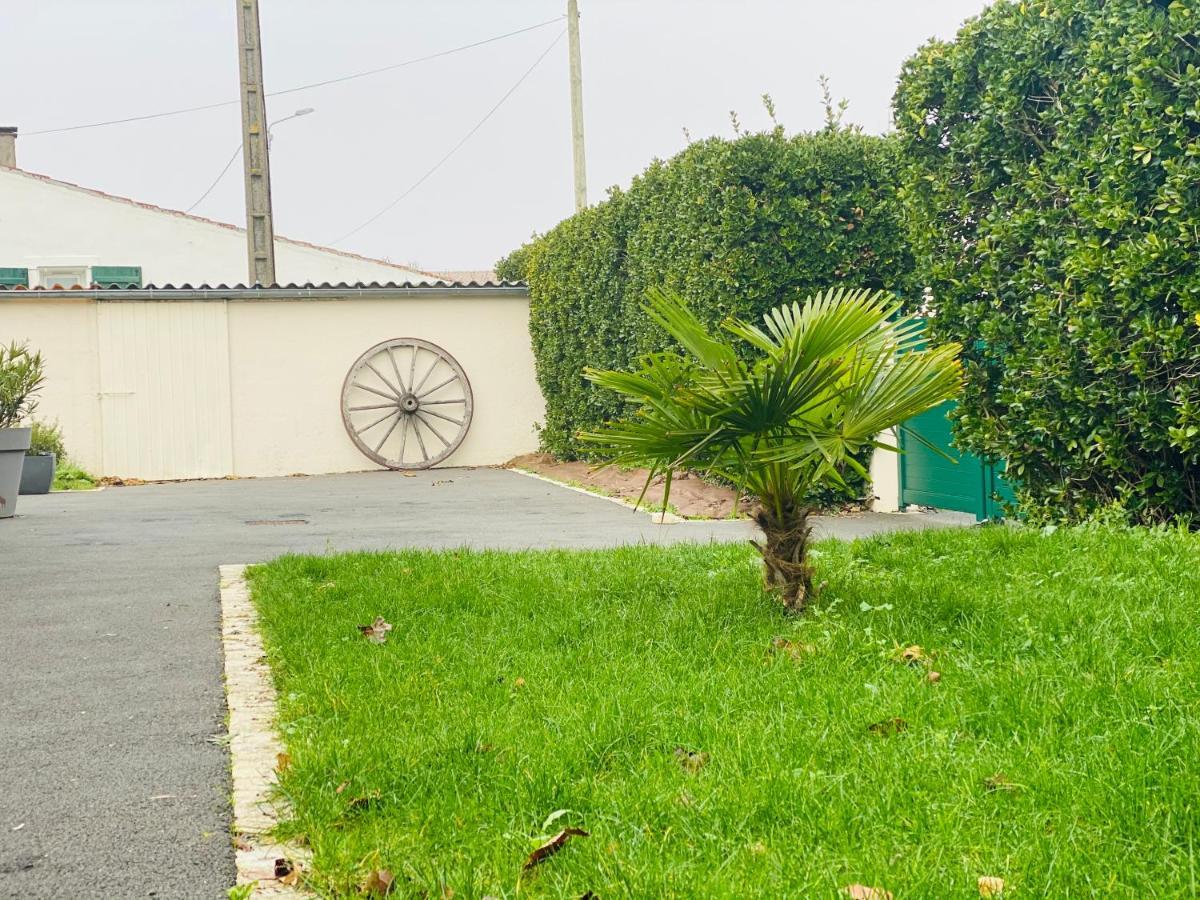 Maison De Campagne Chez Trabou Et Loulou 20 Min De La Rochelle Aigrefeuille-dʼAunis Exterior foto