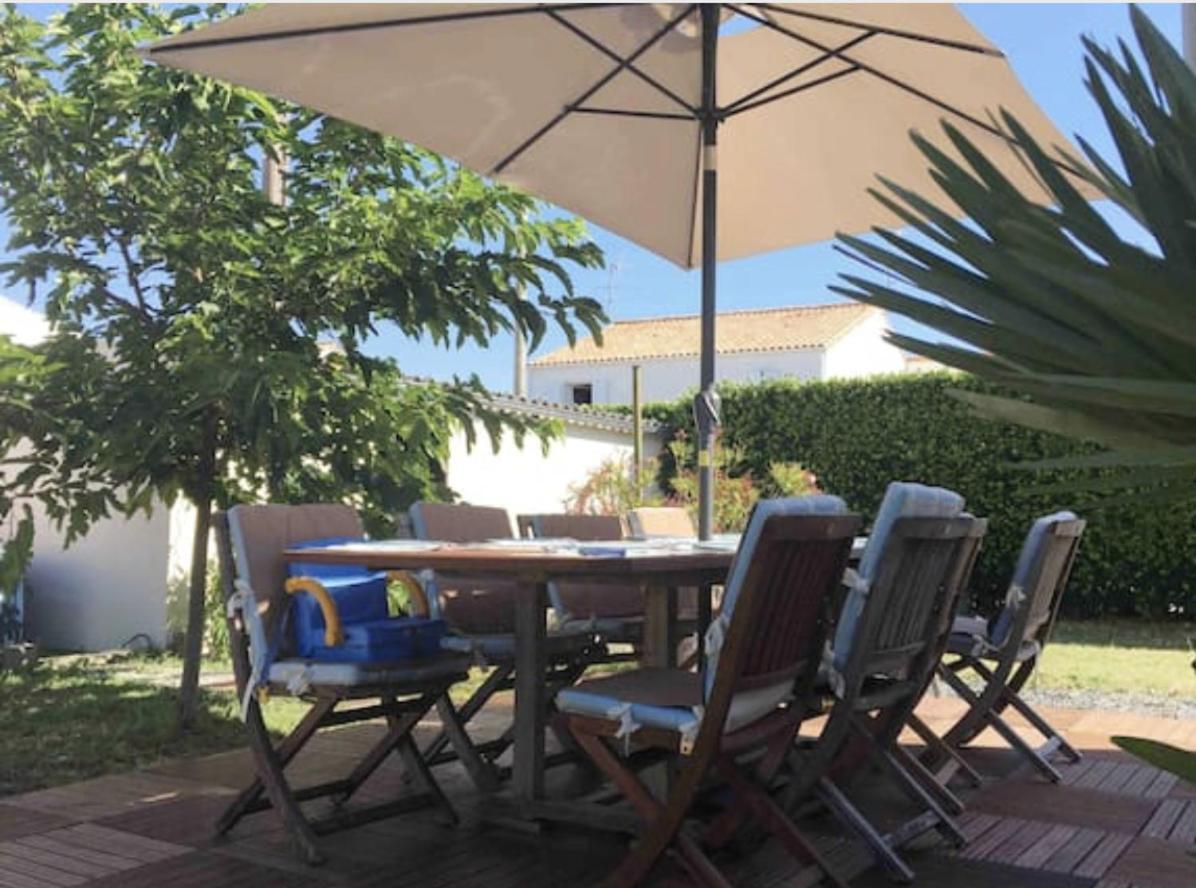 Maison De Campagne Chez Trabou Et Loulou 20 Min De La Rochelle Aigrefeuille-dʼAunis Exterior foto